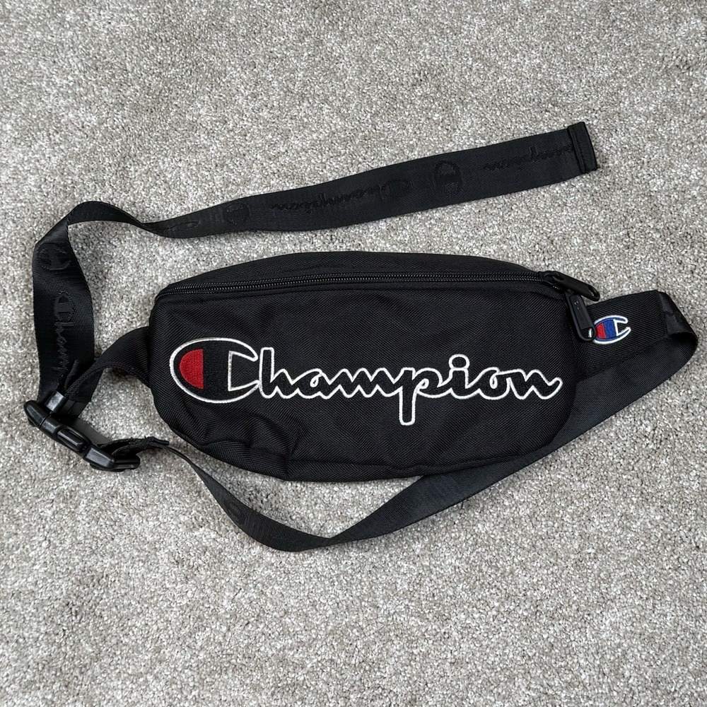 Champion Black Waist Fanny Pack Belt Bag Athletic Travel Adjustable Strap Large